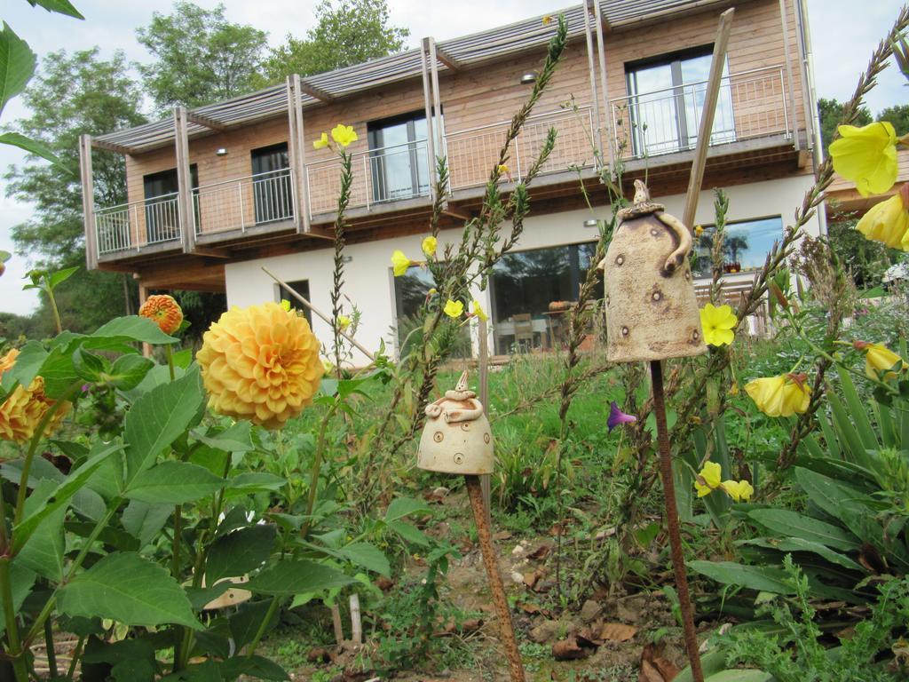 Les Gourmandises Bio Bed & Breakfast Recologne  Exterior photo
